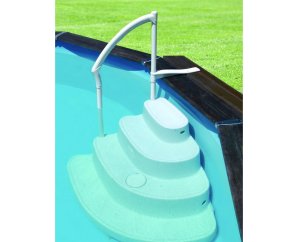 Escalier intérieur pour tous types de piscine MAJESTIC