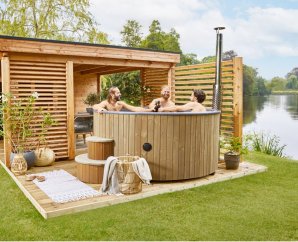 Bain nordique traditionnel à remous en bois thermowood - 8 places - DELUXE XL