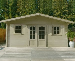 Abri de jardin en bois ROGNAIX | 568 x 508 cm | Bois autoclave | 40 mm d'épaisseur